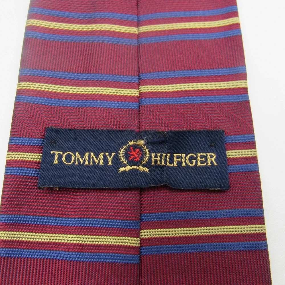 Tommy Hilfiger Necktie Mens OS Burgundy Excellent Striped Silk Herringbone Tie